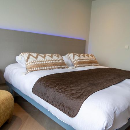 Boutique Hotel Herbergh Amsterdam Airport Free Parking Бадхуведорп Екстериор снимка