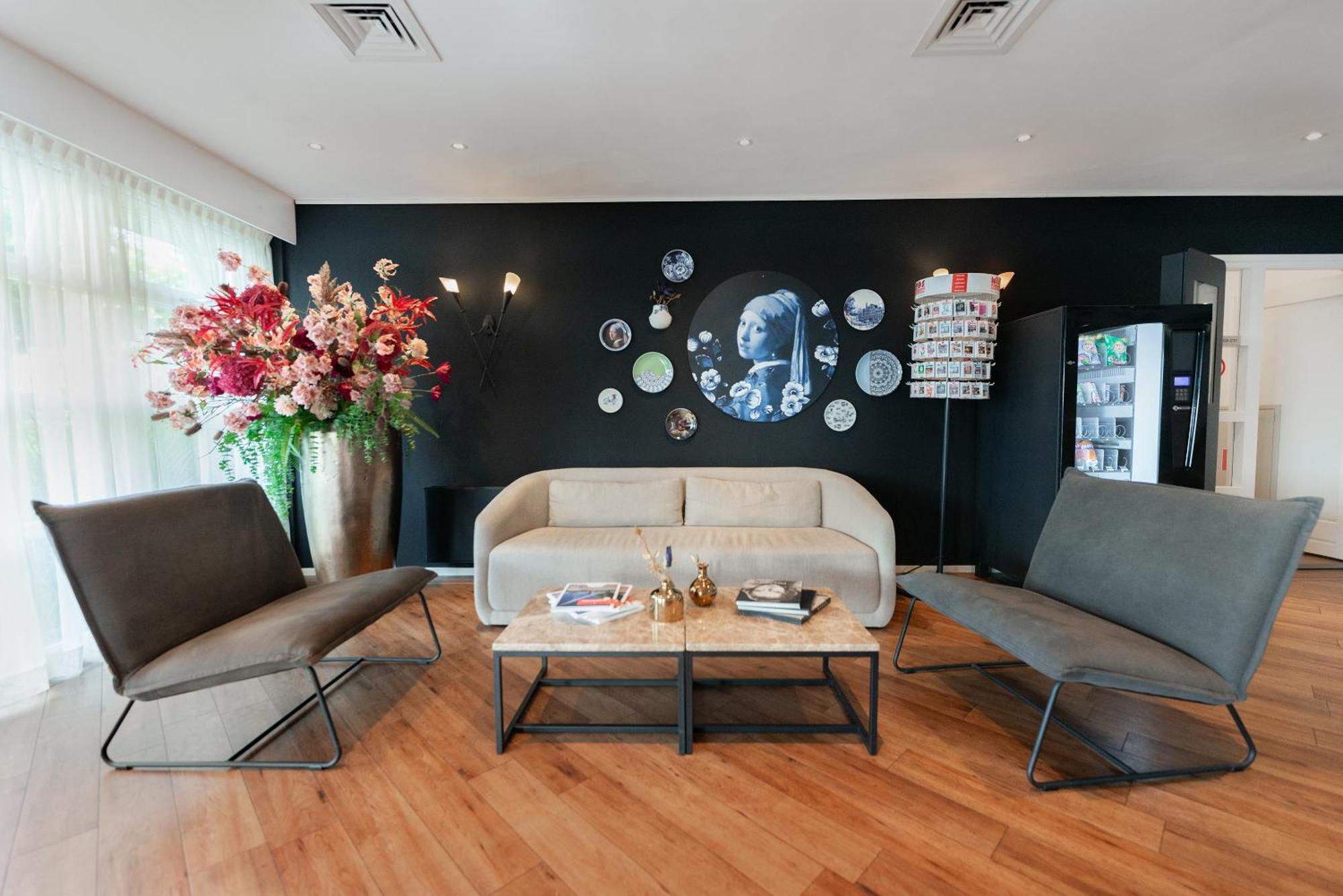 Boutique Hotel Herbergh Amsterdam Airport Free Parking Бадхуведорп Екстериор снимка