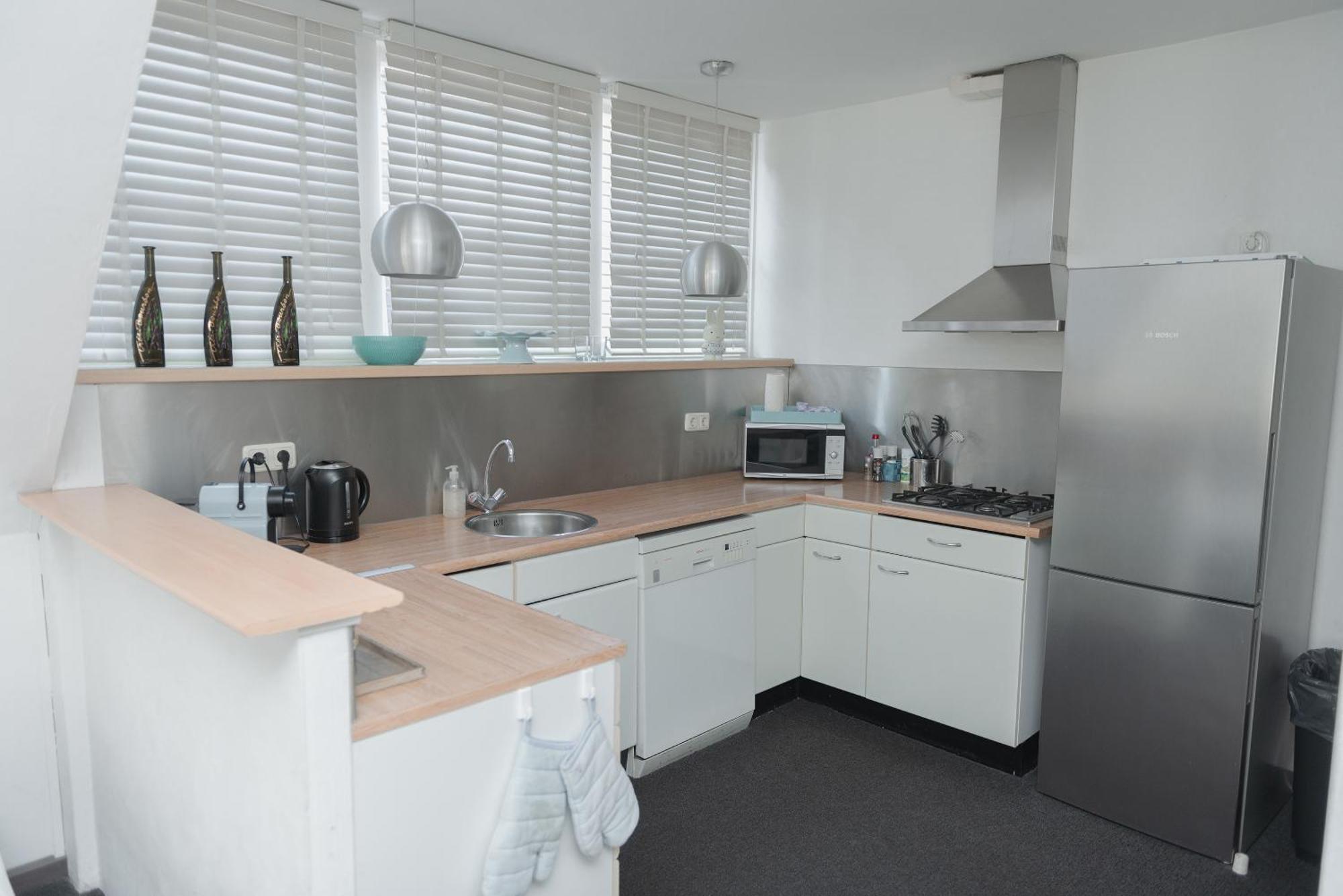 Boutique Hotel Herbergh Amsterdam Airport Free Parking Бадхуведорп Екстериор снимка
