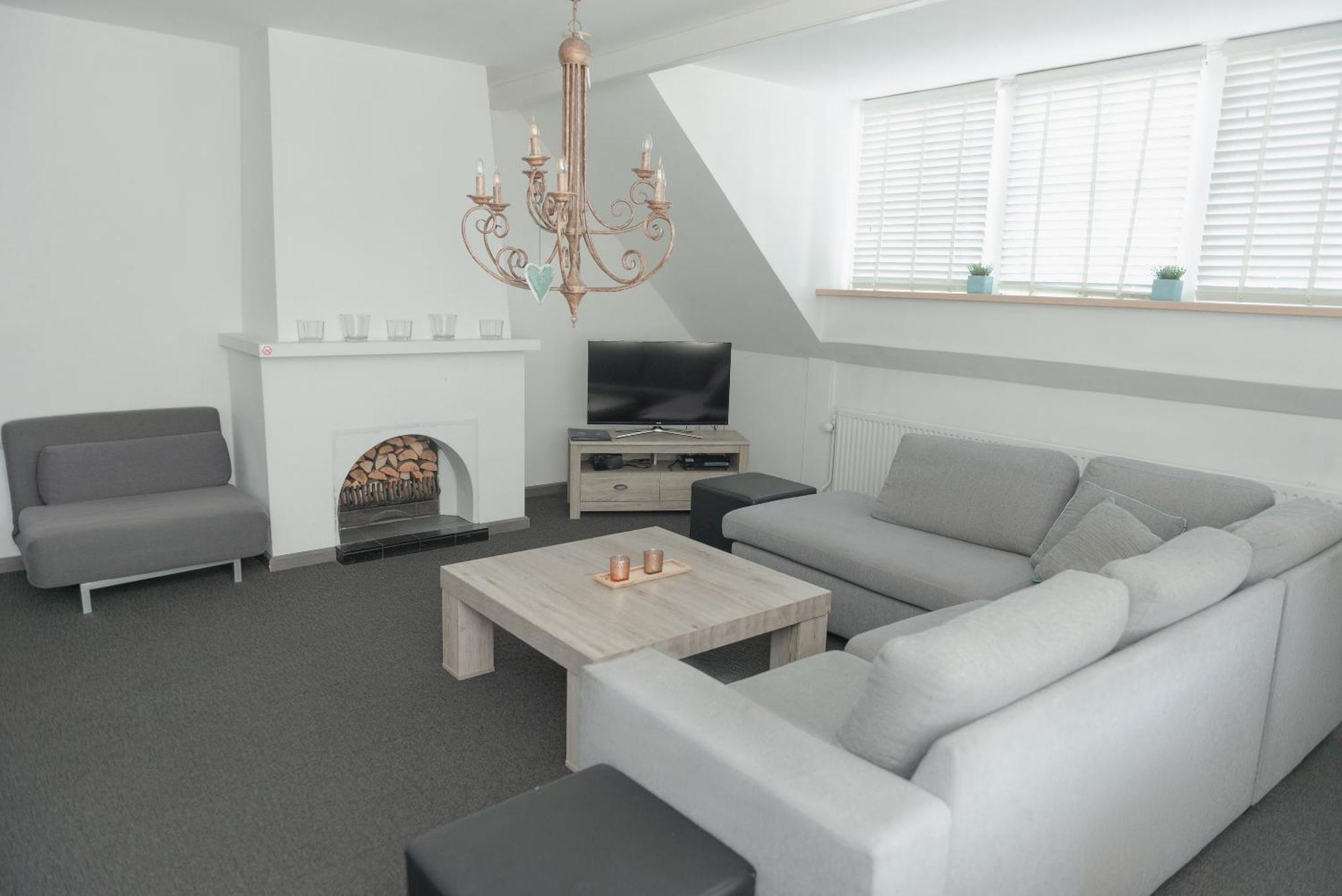 Boutique Hotel Herbergh Amsterdam Airport Free Parking Бадхуведорп Екстериор снимка