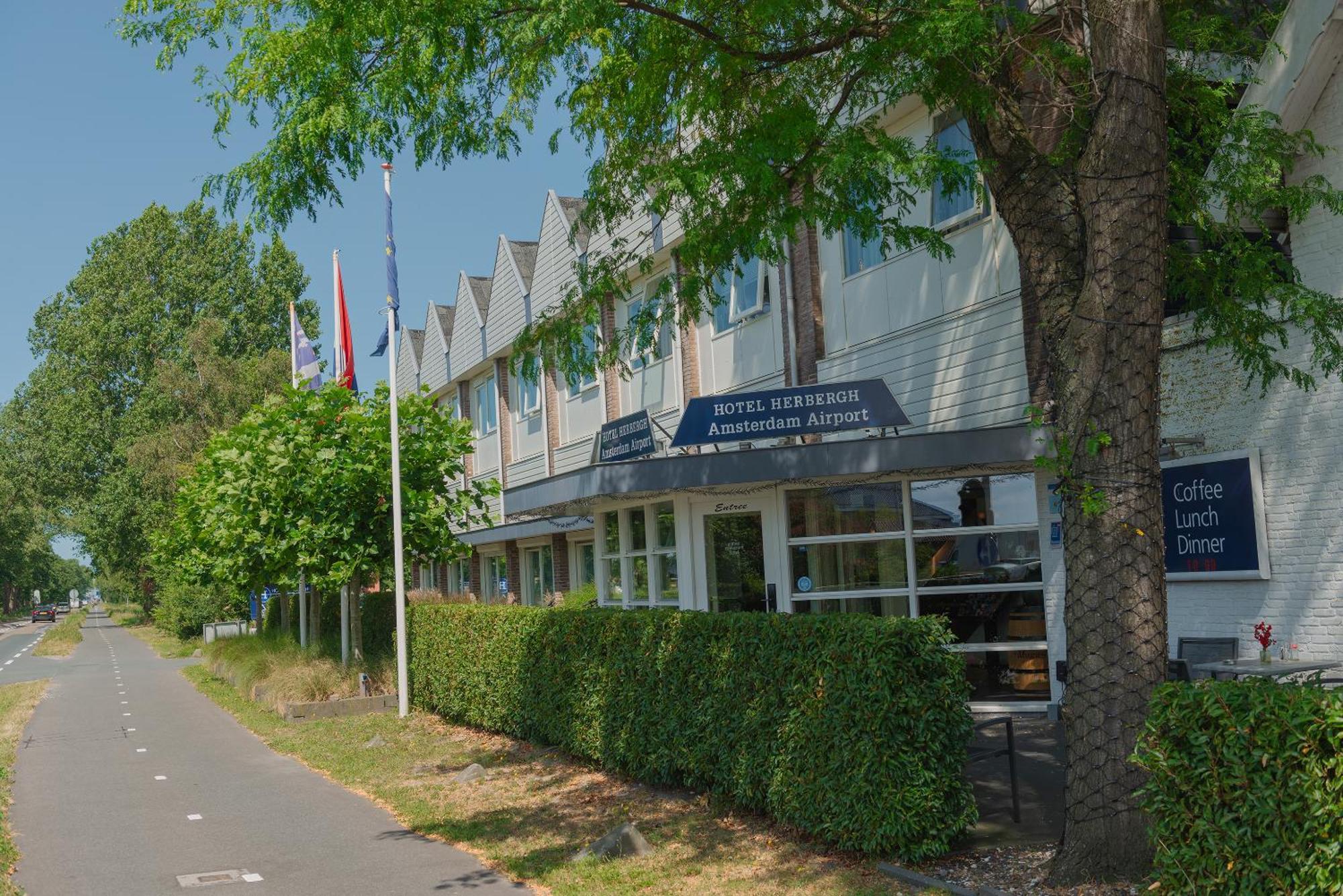 Boutique Hotel Herbergh Amsterdam Airport Free Parking Бадхуведорп Екстериор снимка