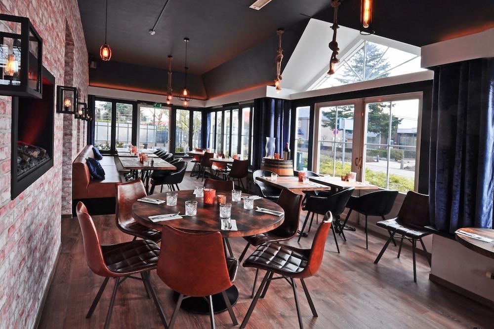Boutique Hotel Herbergh Amsterdam Airport Free Parking Бадхуведорп Екстериор снимка